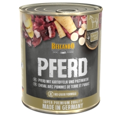 Pferd mit Kartoffeln und Pastinaken